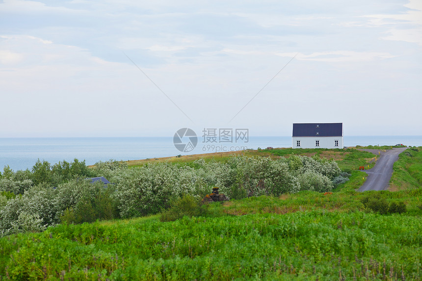 冰岛的房子村庄苔藓历史旅行风景地标农场栅栏小屋蓝色图片