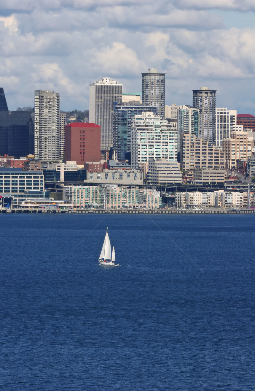 西雅图和游艇景观办公海岸城市市中心巡航建筑物航行建筑学摩天大楼图片