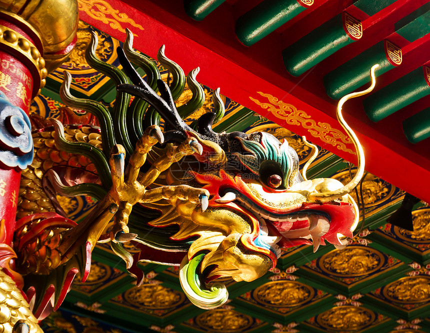 中国龙雕像旅游寺庙动物宗教文化旅行历史艺术建筑学金子图片