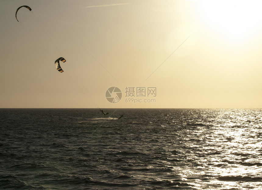 风花冲浪器风筝飞行木板乐趣海洋行动自由航行冲浪管子图片