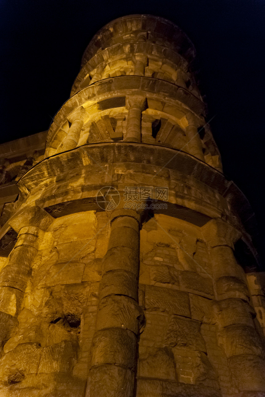 特里尔的尼格拉港遗产城墙纪念碑古董石工石头黑门历史地标建筑学图片