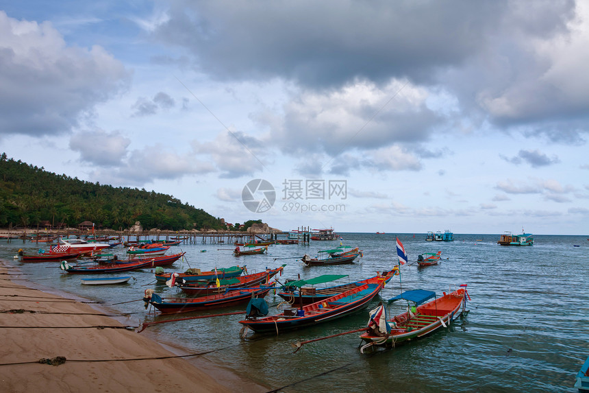渔民村海岸木头建筑渔夫天空海洋钓鱼海滩蓝色热带图片