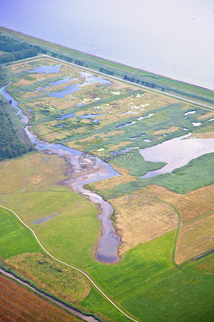 荷兰荷兰自然景观 有水和从上而下退的浅滩 荷兰图片