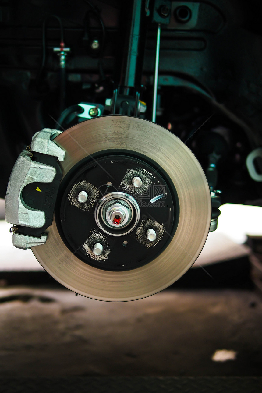 更换轮胎车辆运输工作车轮黑色圆形车库安全轮缘服务图片