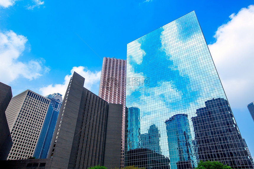 休斯顿市中心摩天大厦 蓝色的天空镜中心镜子建筑学城市天际商业建筑物市中心天空摩天大楼图片