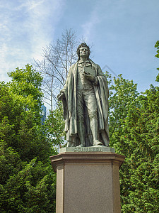 法兰克福的石勒雕像诗人公园地标纪念碑背景图片