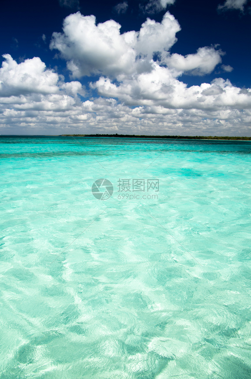 海 海海景假期支撑海岸热带海浪太阳晴天蓝色阳光图片