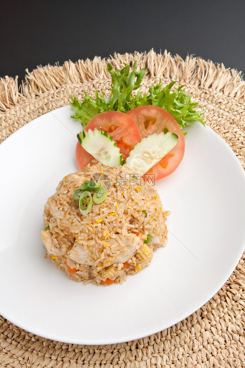 泰国螃蟹炸稻海鲜美味推介会黄瓜油炸烹饪菜单美食食物午餐图片