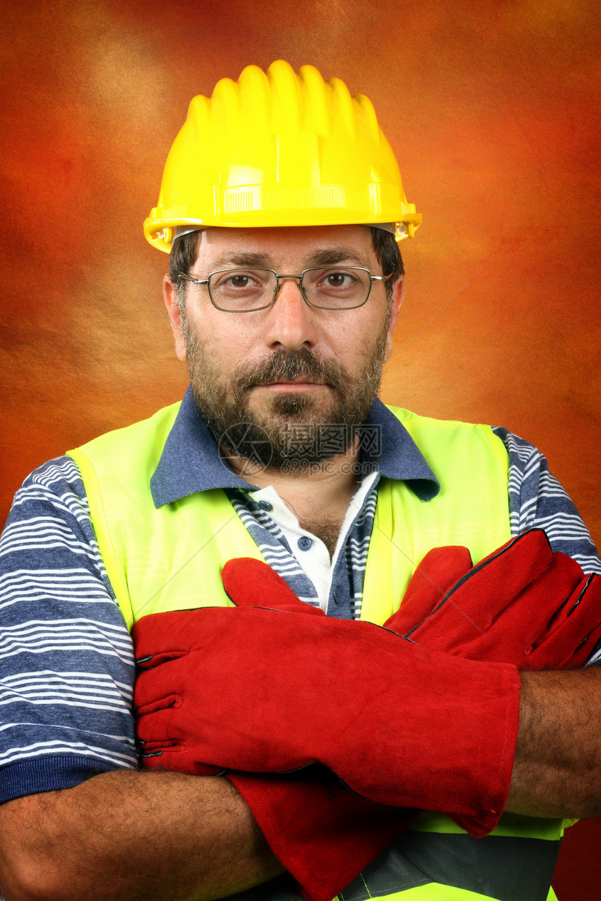 工人男性安全头盔男人帽子手套红色白色承包商图片