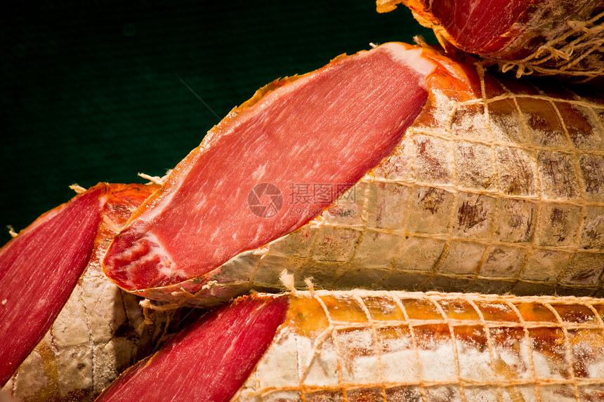 西班牙香肠盘子小吃猪肉烹饪餐厅熟食红色市场午餐美食图片