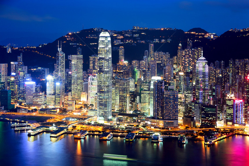 晚上在香港市天空场景中心假期城市摩天大楼经济景观商业建筑图片