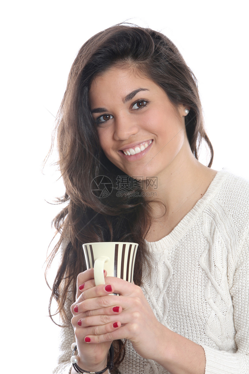 女青年饮茶女青年吸引力微笑相机咖啡巧克力女士饮料杯子头发白色图片