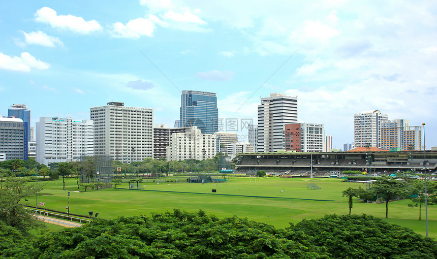 泰国曼谷市风景泰国曼谷商业绿色城市植物办公室蓝色景观花园旅行天空图片