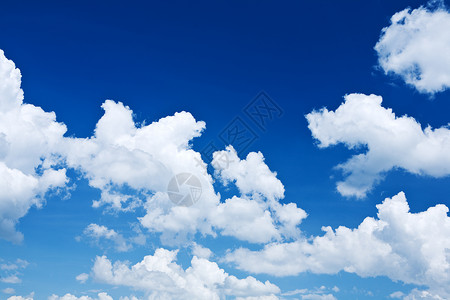 天空蓝色白色天堂背景图片