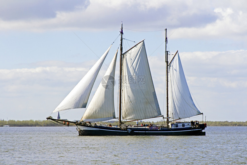 荷兰IJsselmeer国际船舶上的传统帆船历史历史性运输木头图片