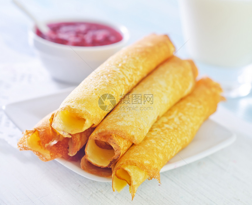 煎饼饼玻璃小吃午餐食物甜点美食牛奶阴影水果糕点图片