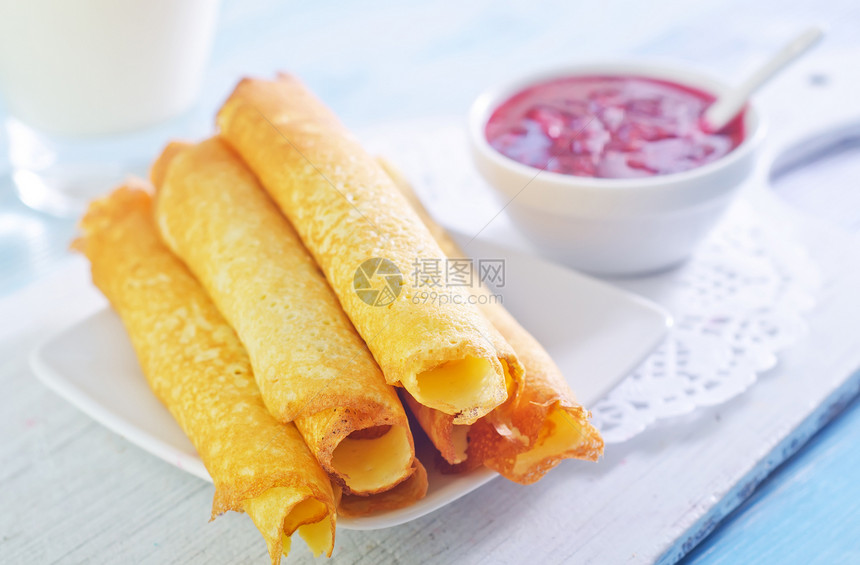 煎饼饼食物小吃煎饼美食阴影水果午餐装饰品牛奶营养图片