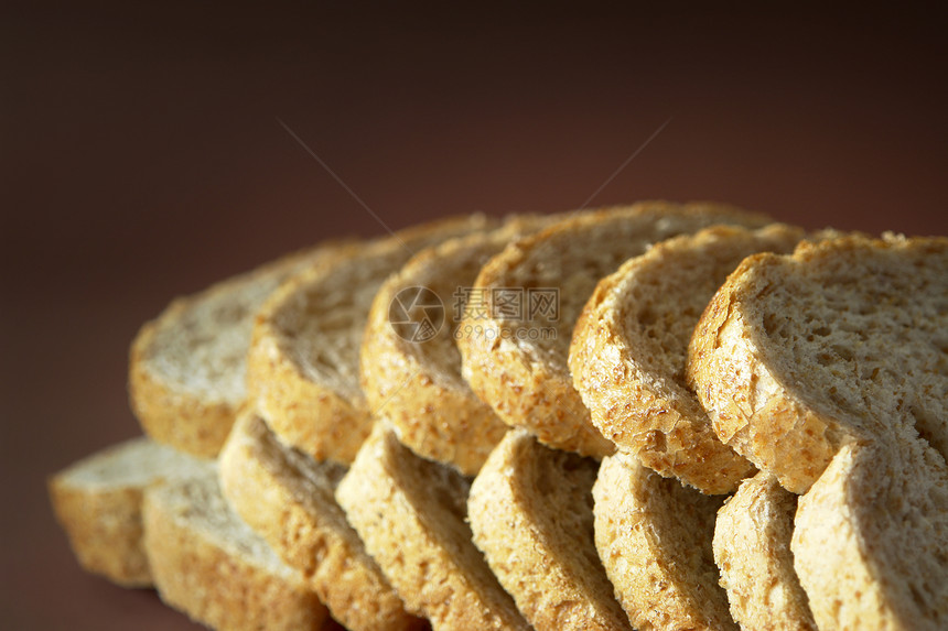 切片面包白色脆皮厨房小麦粮食黄色食物美食水平棕色图片