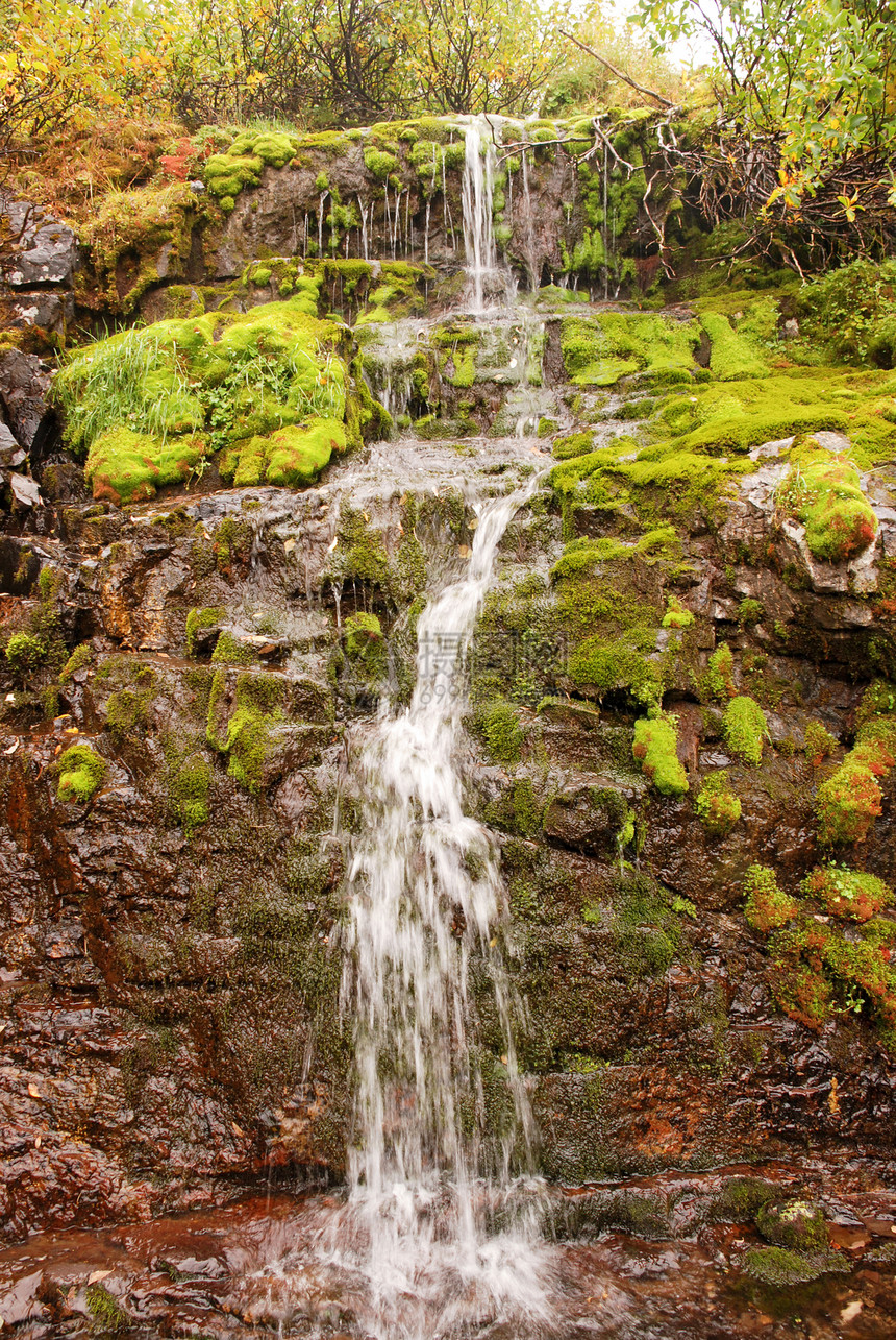 小瀑布场景旅游土地旅行国家公园山脉高原假期蓝色图片