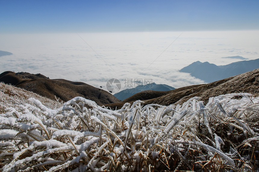 山山脉旅行远足白色场景日出太阳风景晴天武功图片