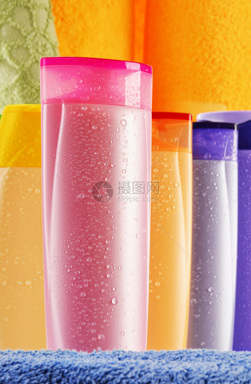 身体护理和美容产品的塑料瓶及奶油商品洗剂卫生淋浴塑料润肤化妆品凝胶护发素图片
