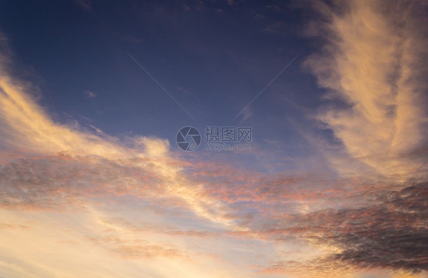 日落天空云景灰尘天堂风景季节宗教戏剧性天气橙子晴天图片