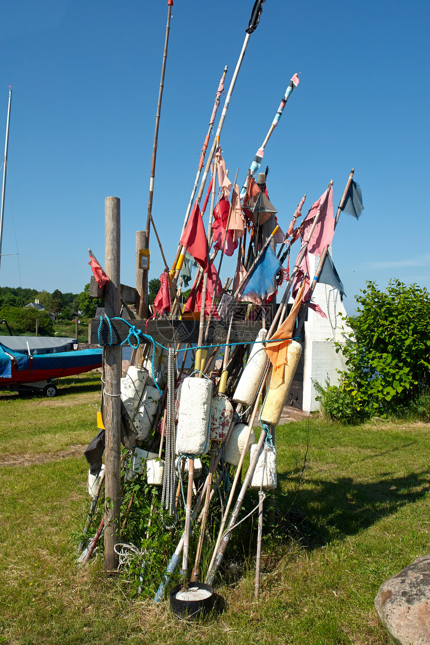 渔民旗帜和渔捞设备图片