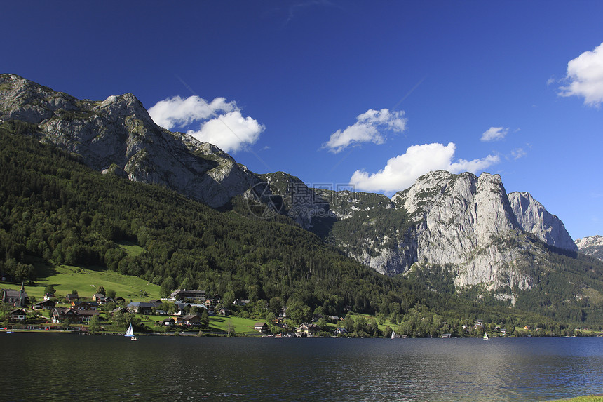 奥地利山区和湖山图片