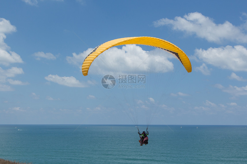 滑翔飞行天空空气自由蓝色爱好降落伞风险运动乐趣翼伞图片