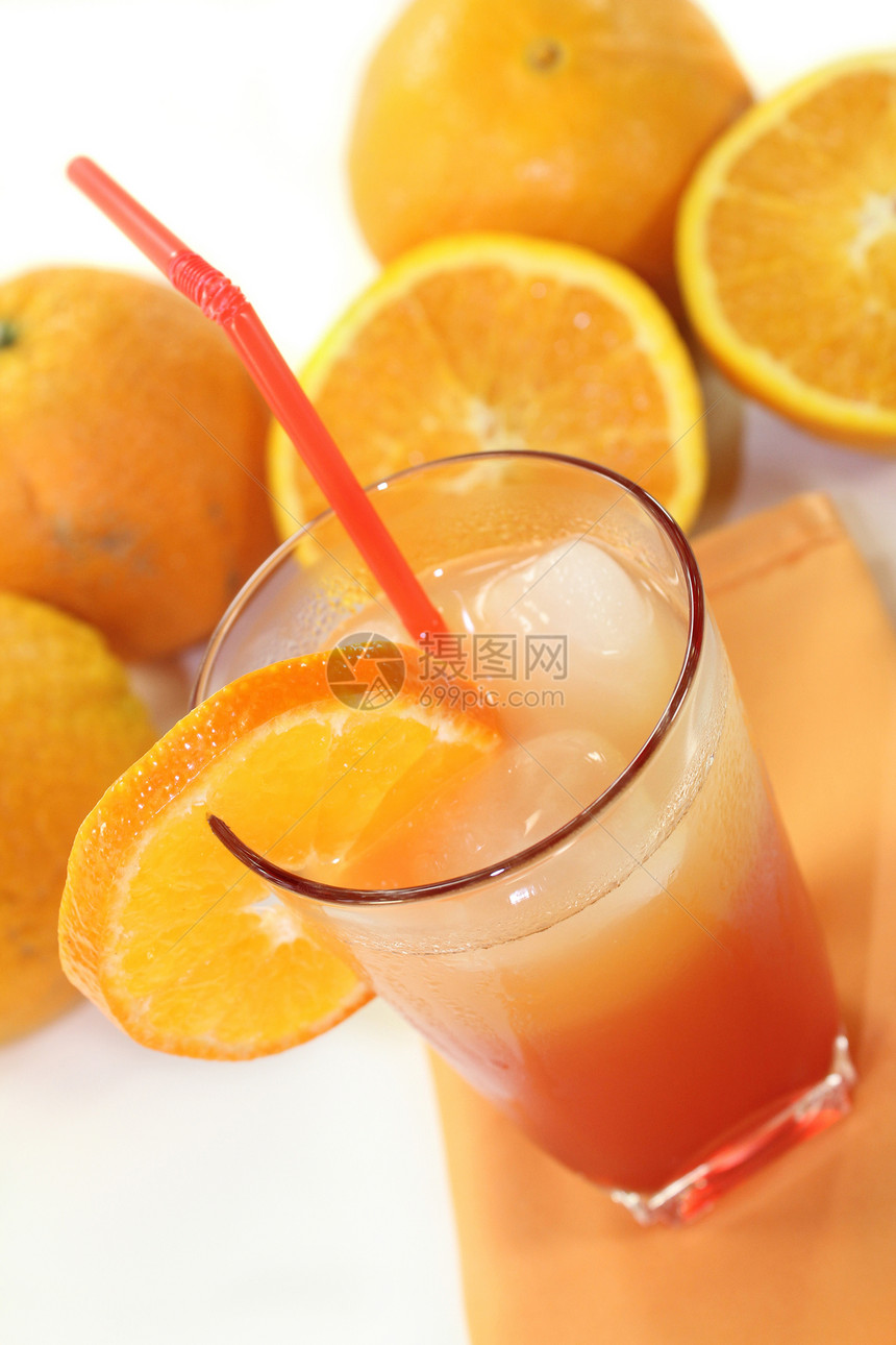 坎帕里橙酒吧享受酒精冰块橙子鸡尾饮料橙汁玻璃派对图片