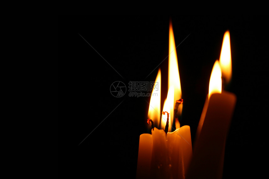 蜡烛悲伤教会橙子死亡烛台宗教寺庙场景烛光辉光图片