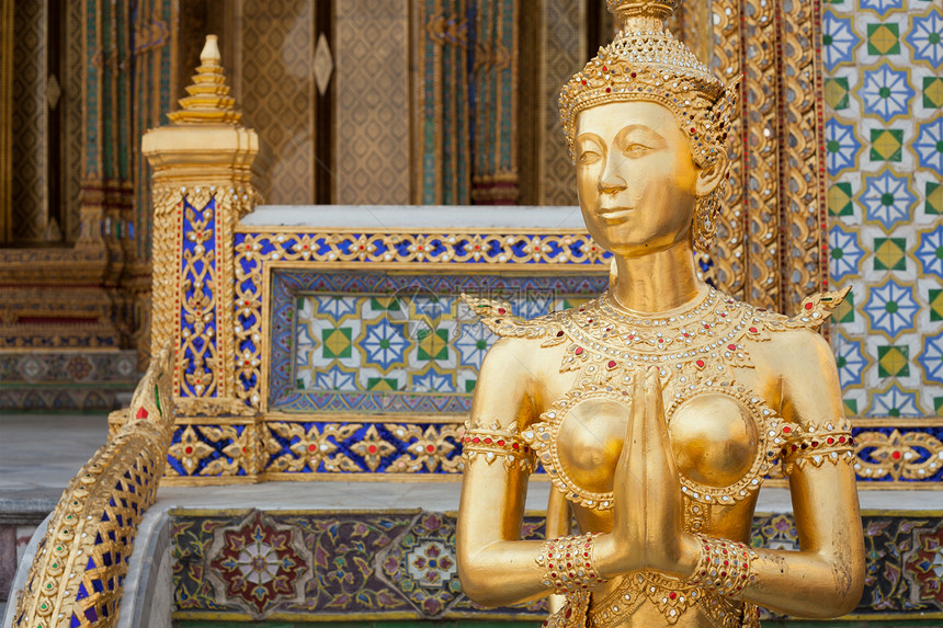在曼谷金宫的黄金角寺庙宗教旅游艺术品艺术情调佛教徒雕像雕塑异国图片