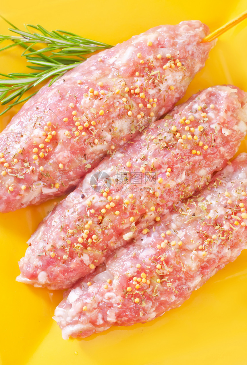 原烧烤草本植物营养味道猪肉香料炙烤食物碎肉沙拉羊肉图片