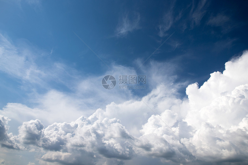 蓝蓝天空臭氧空气白色宗教日光气氛天气气象多云蓝色图片