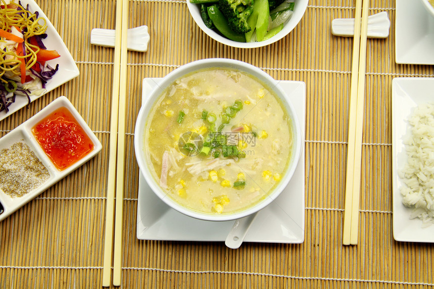 鸡玉米汤食物玉米用餐香料烹饪面条火腿味道米汤筷子图片
