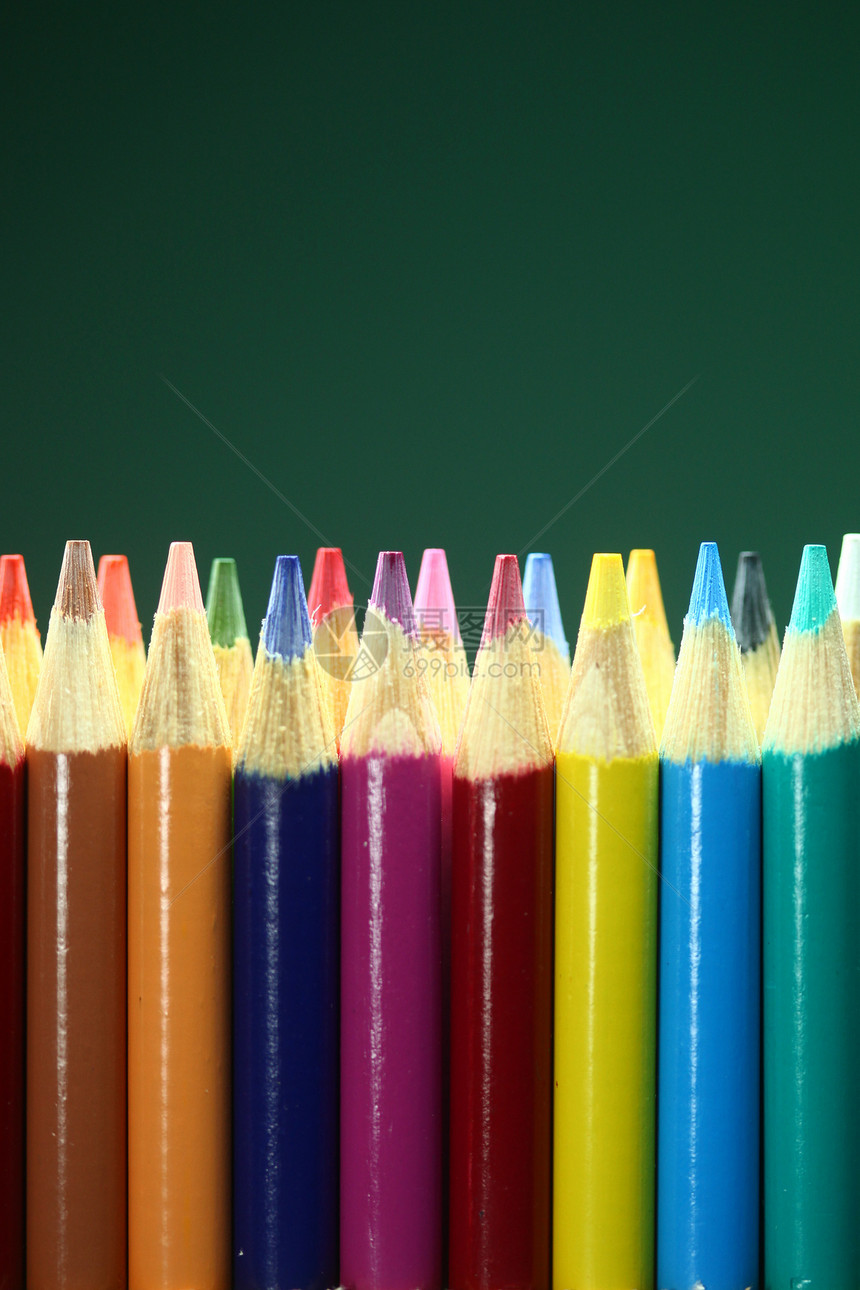学校有色钢笔 露地深度极深橙子艺术团体彩虹边界教育蜡笔孩子绘画蓝色图片