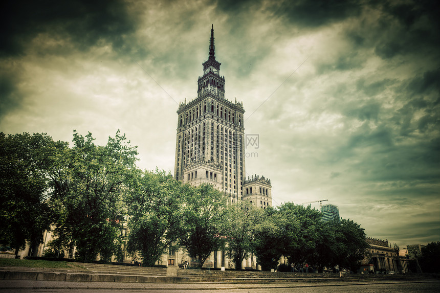 文化和科学宫 波兰华沙 复古 旧年抛光旅行纪念碑景观景点地标历史市中心摩天大楼天空图片