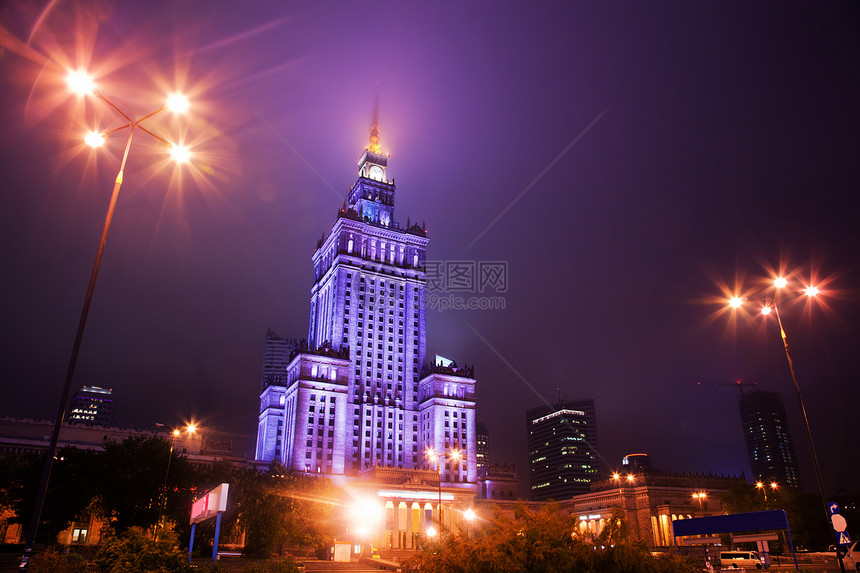 波兰华沙 波兰市中心天际 晚上市中心照明旅游文化首都旅行天空城市景观建筑学图片