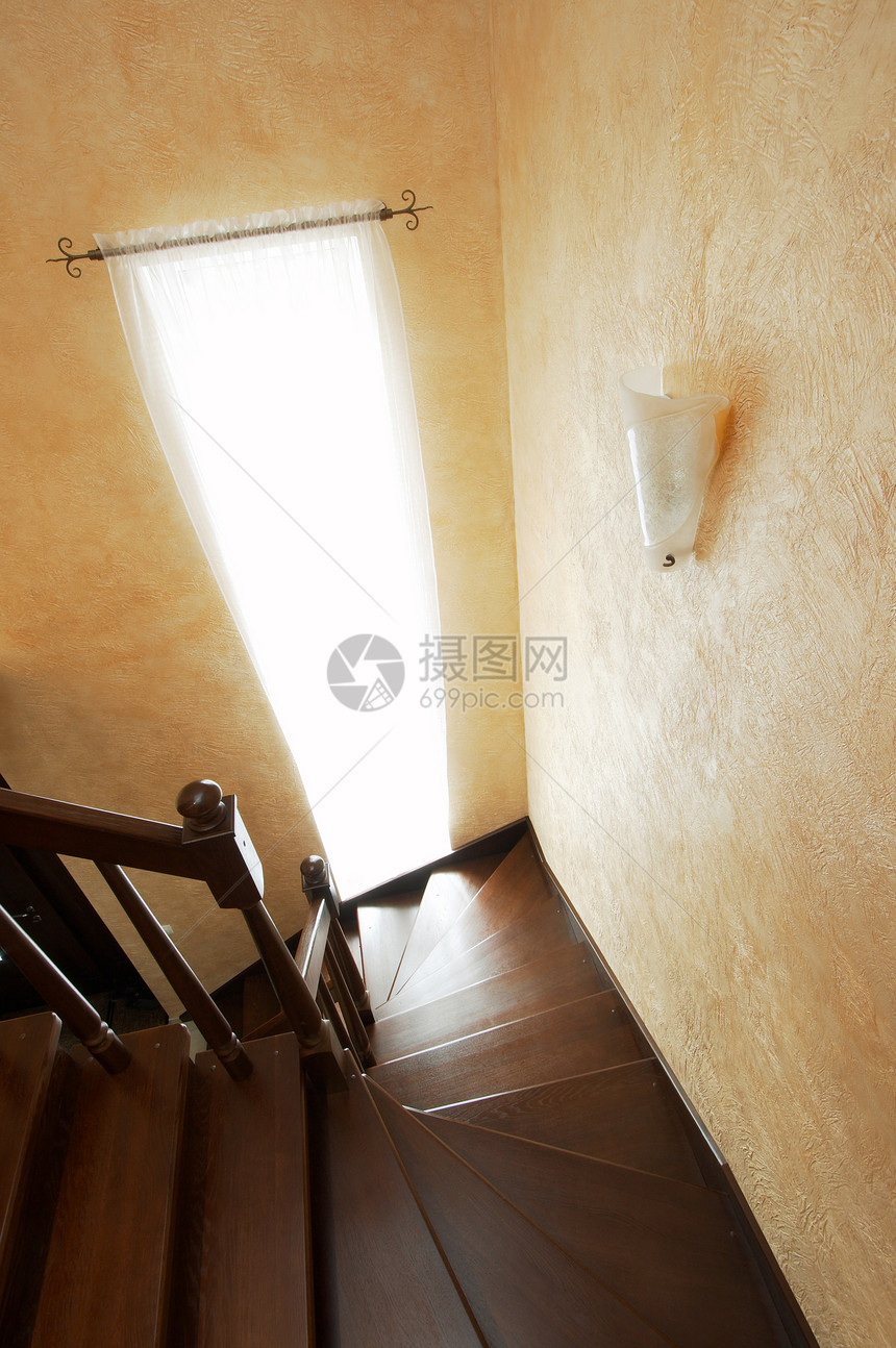 美丽的楼梯装饰窗帘住宅硬木薄纱大厦镜子木头地面风格图片