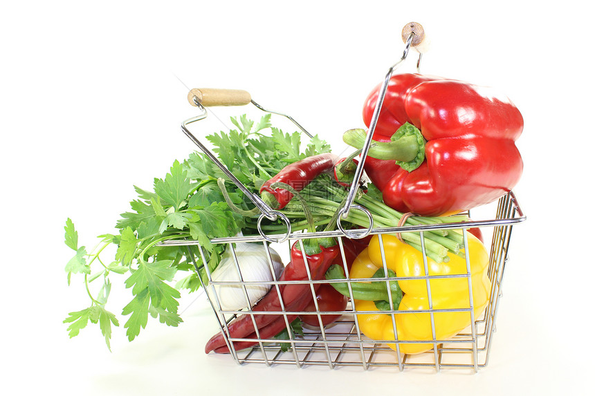 带蔬菜的购物篮健康食物厨具辣椒素食篮子草药饮食成分食品图片