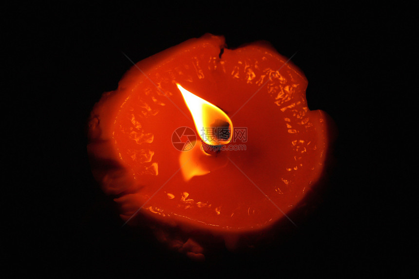 红蜡烛火焰     最高风景灯芯咒语祷告瑜伽语言冥想黑色宗教红色魔法图片