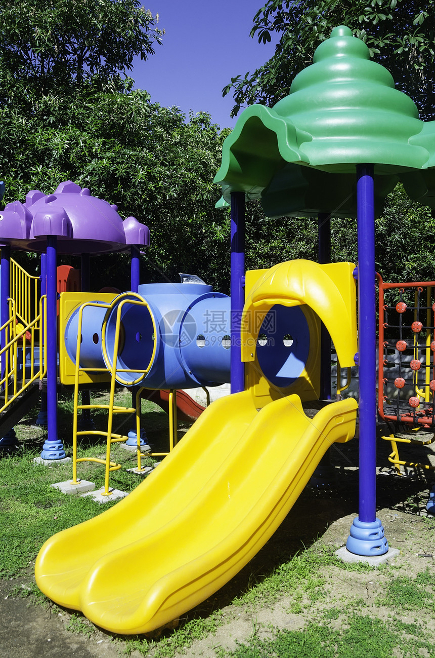 游乐场公园玩具楼梯安全乐趣天空橙子螺旋操场梯子图片