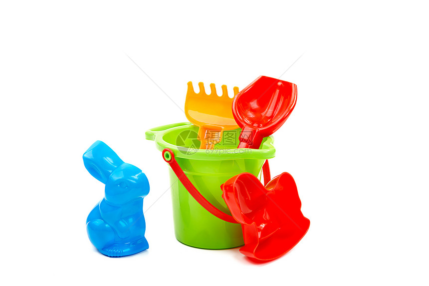 儿童玩具桶式铁铲和绿色红色塑料闲暇娱乐沙箱乐趣童年图片