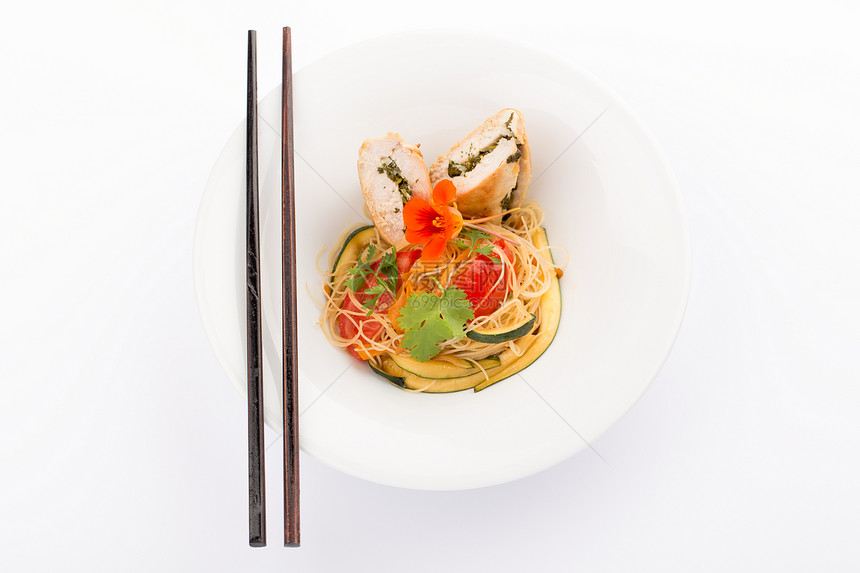 亚洲食品香菜餐饮筷子养分食物蔬菜陶瓷盘子营养品面条图片