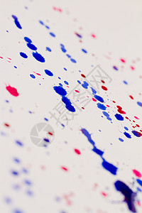 油漆喷洒绘画蓝色创造力艺术红色刷子白色墙纸水彩背景图片