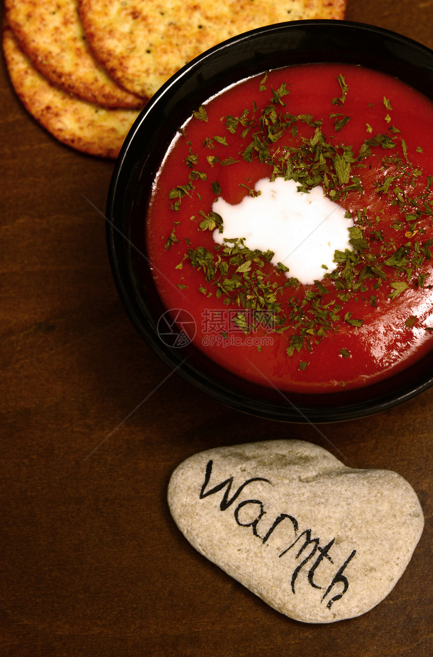 番茄汤和温暖图片