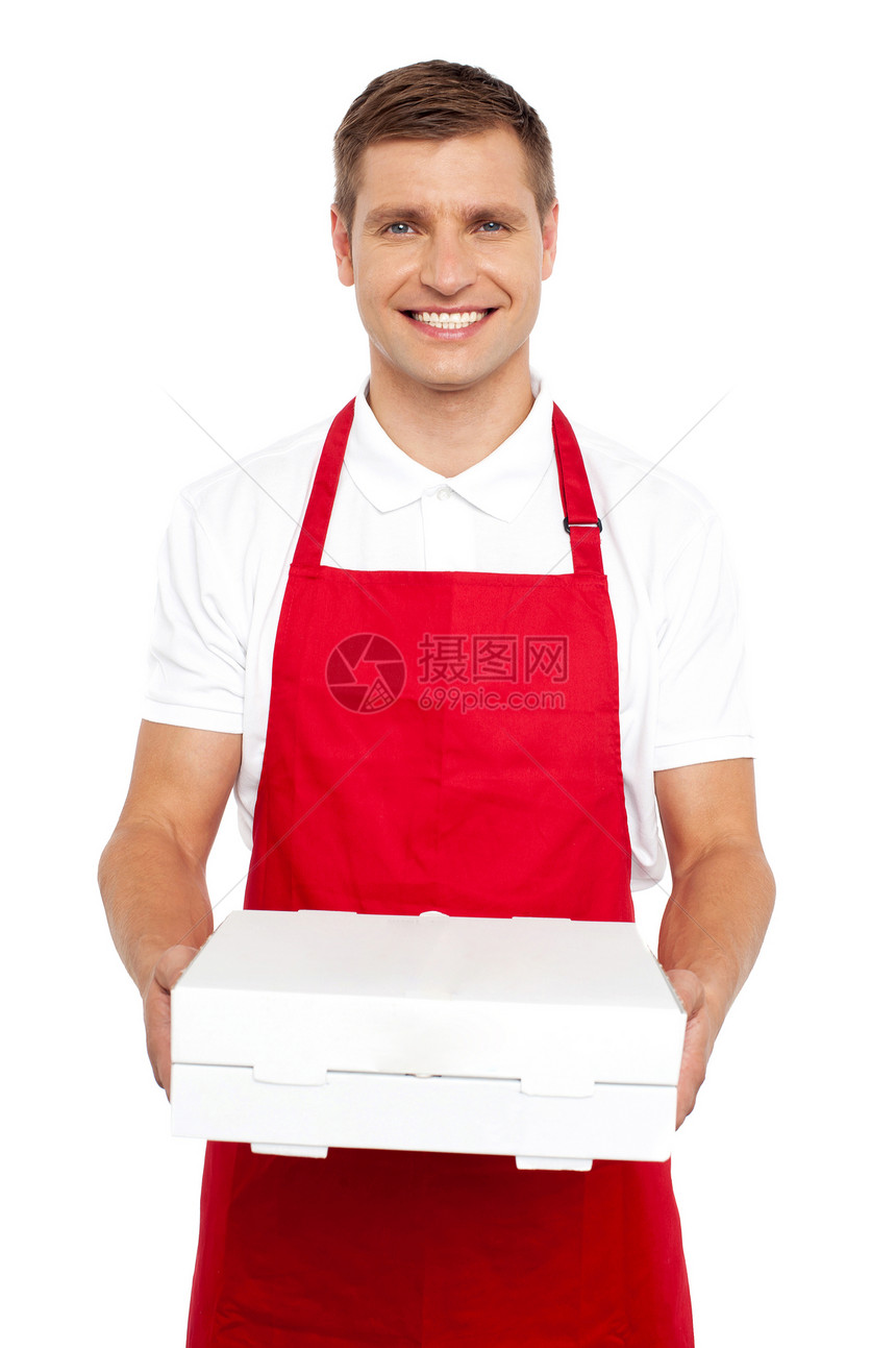 一个穿红制服的厨师给你一个披萨盒食谱男人面包师商业服务男性食物送货盒子青年图片