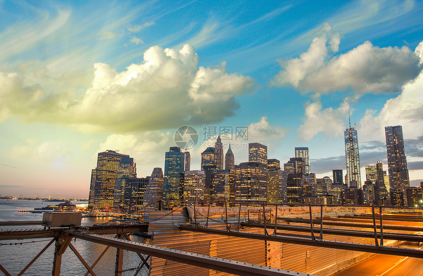 纽约 来自布鲁克林Br的曼哈顿日落时图片