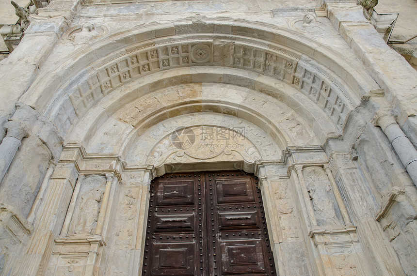 旧教堂入口门图片