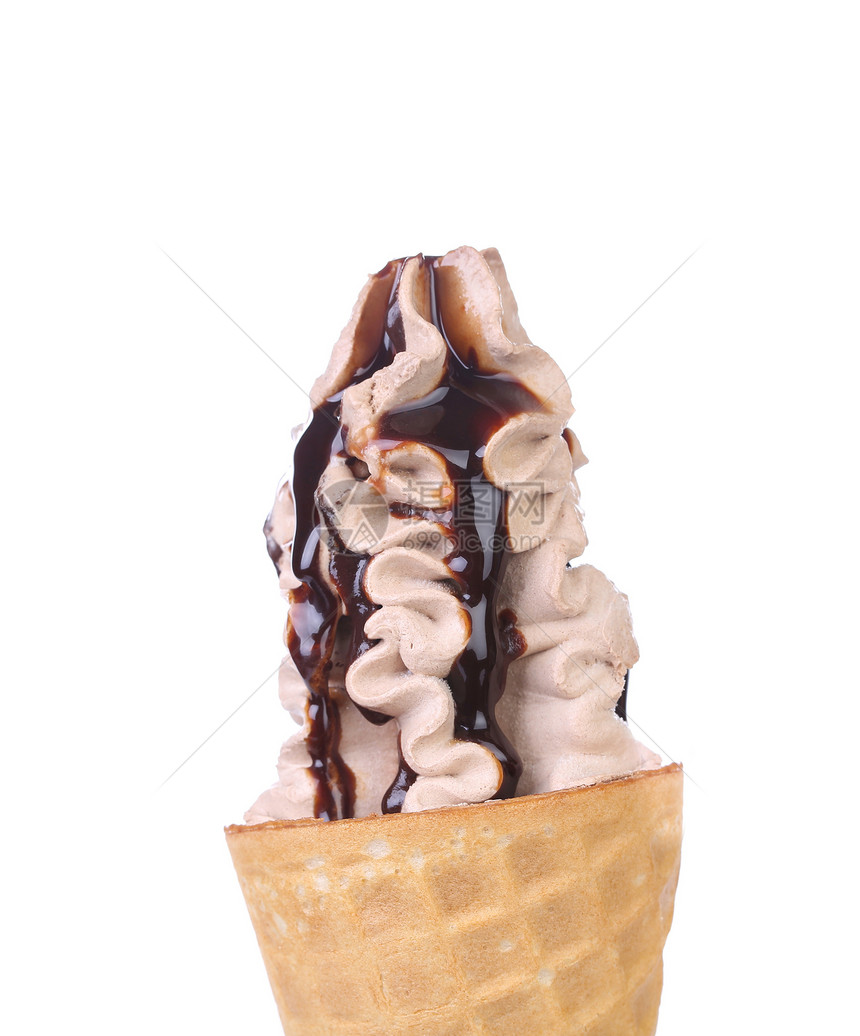 冰淇淋加巧克力奶油 关门香草黄色胡扯甜点晶圆食物味道锥体白色图片